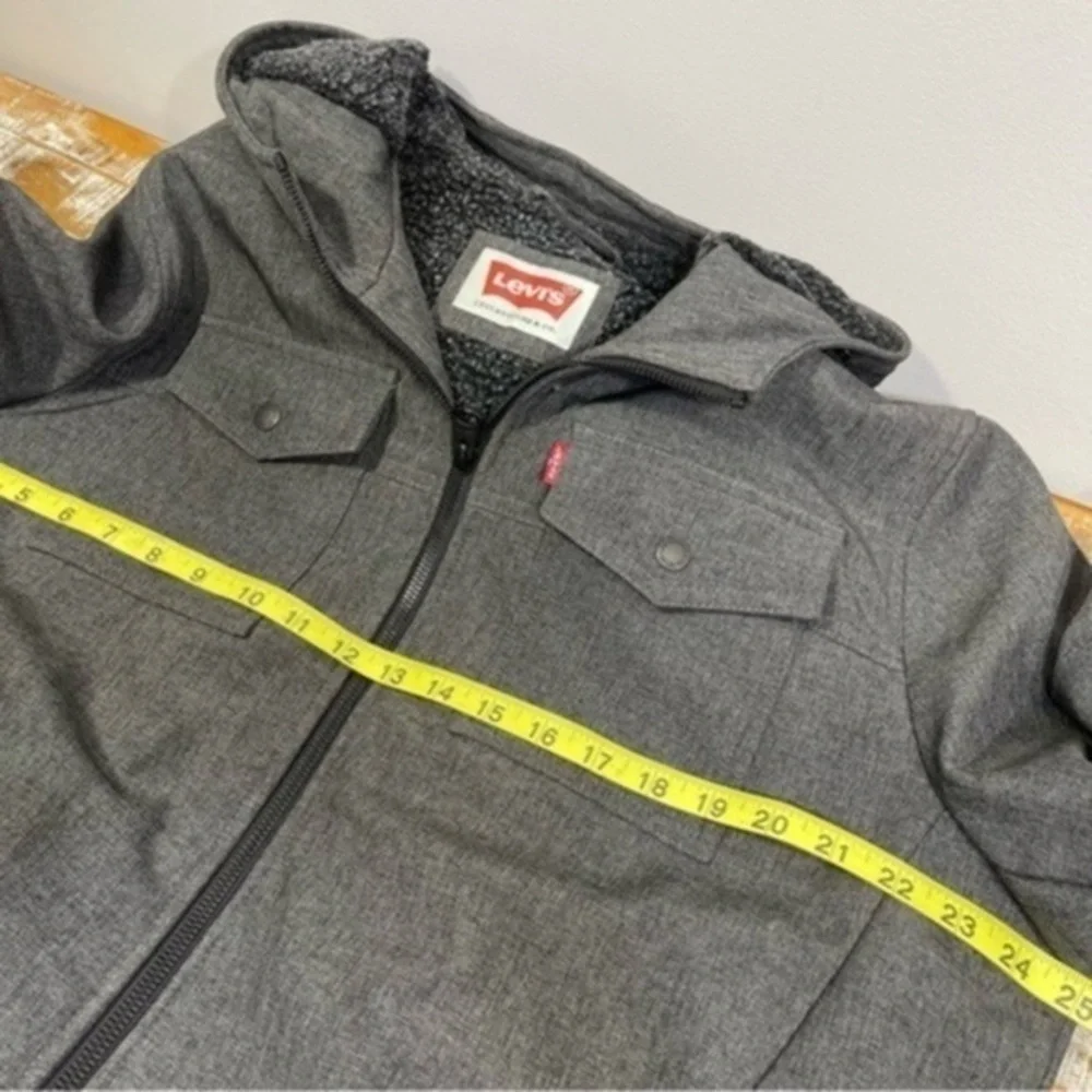 Levi's Men's Soft Shell Hooded Storm Coat Gray Lightweight Hooded Jacket - Picture 11 of 13